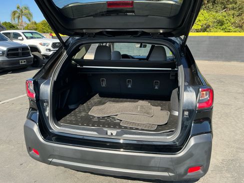Used 2023 Subaru Outback Premium AWD/4WD image 25
