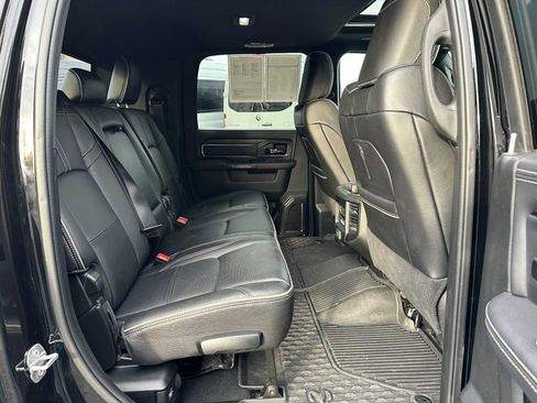 Used 2024 RAM 3500 Limited image 12