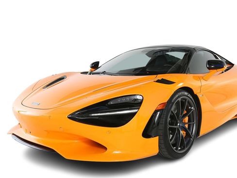 Used 2025 McLaren 750S Spider RWD image 9