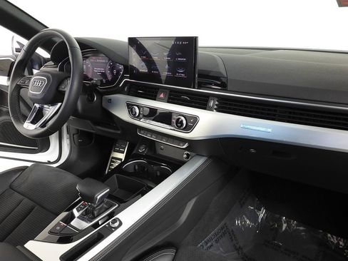 Used 2022 Audi A5 2.0T Premium Plus image 13