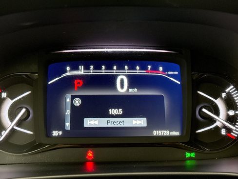 Used 2025 Honda Passport TrailSport image 9