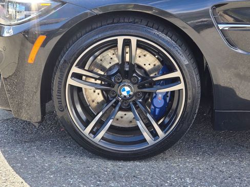 Used 2018 BMW M4 Coupe RWD image 9
