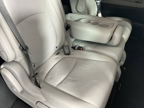 Used 2018 Honda Odyssey EX-L image 12