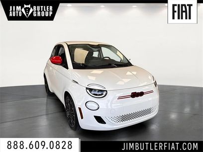 New 2024 FIAT 500 e (RED)