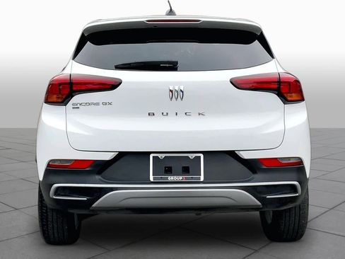 Used 2025 Buick Encore GX Preferred AWD/4WD image 5
