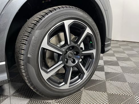 Used 2025 Audi Q3 2.0T Premium Plus w/ Premium Plus Package image 11