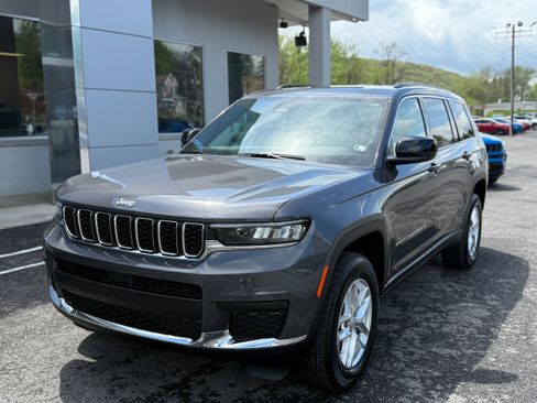 New 2025 Jeep Grand Cherokee L Laredo w/ Luxury Tech Group I image 3