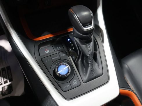 Used 2024 Toyota RAV4 Adventure image 30