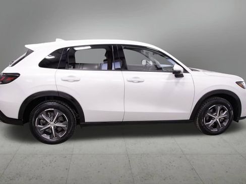 Certified 2024 Honda HR-V EX-L image 7