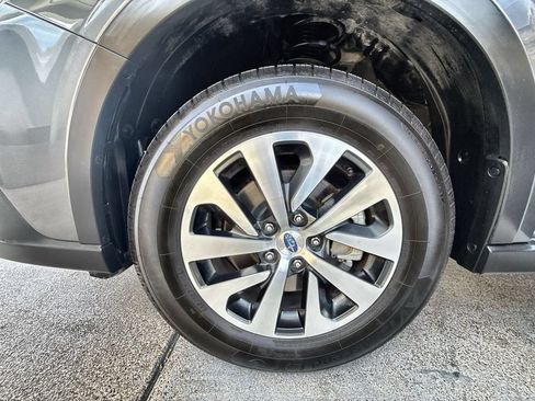 Used 2022 Subaru Outback Premium AWD/4WD image 26