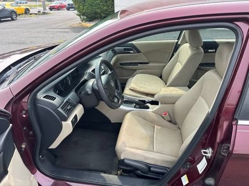 Used 2014 Honda Accord LX image 10