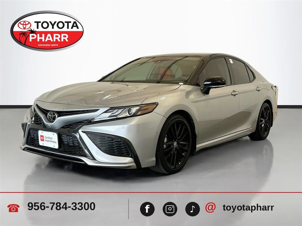 Used 2024 Toyota Camry XSE w/ Navigation Package FWD image 1