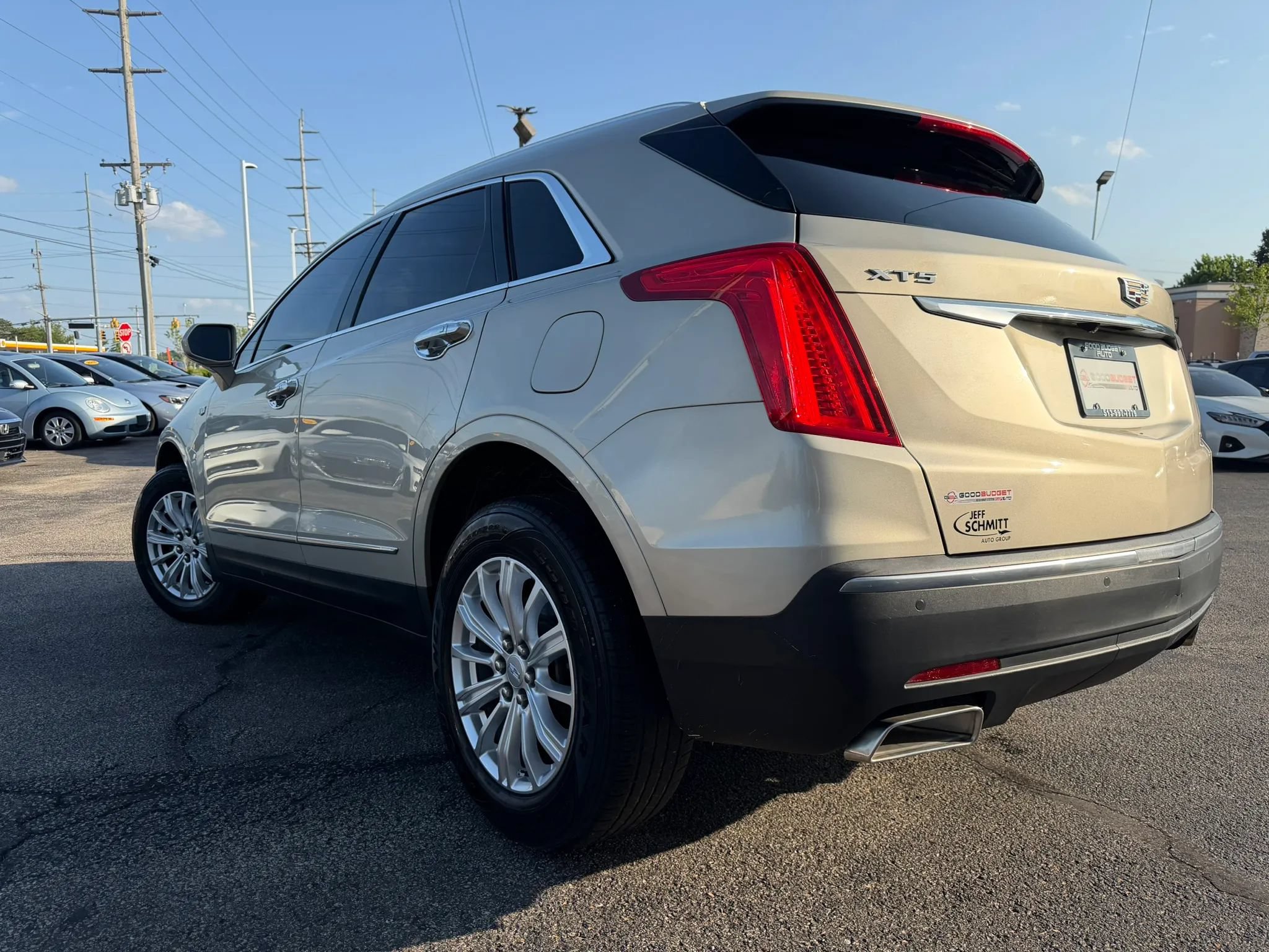 Used 2017 Cadillac XT5 FWD image 10