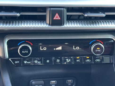 Used 2022 Kia K5 GT-Line w/ GT-Line FWD Premium Package image 15