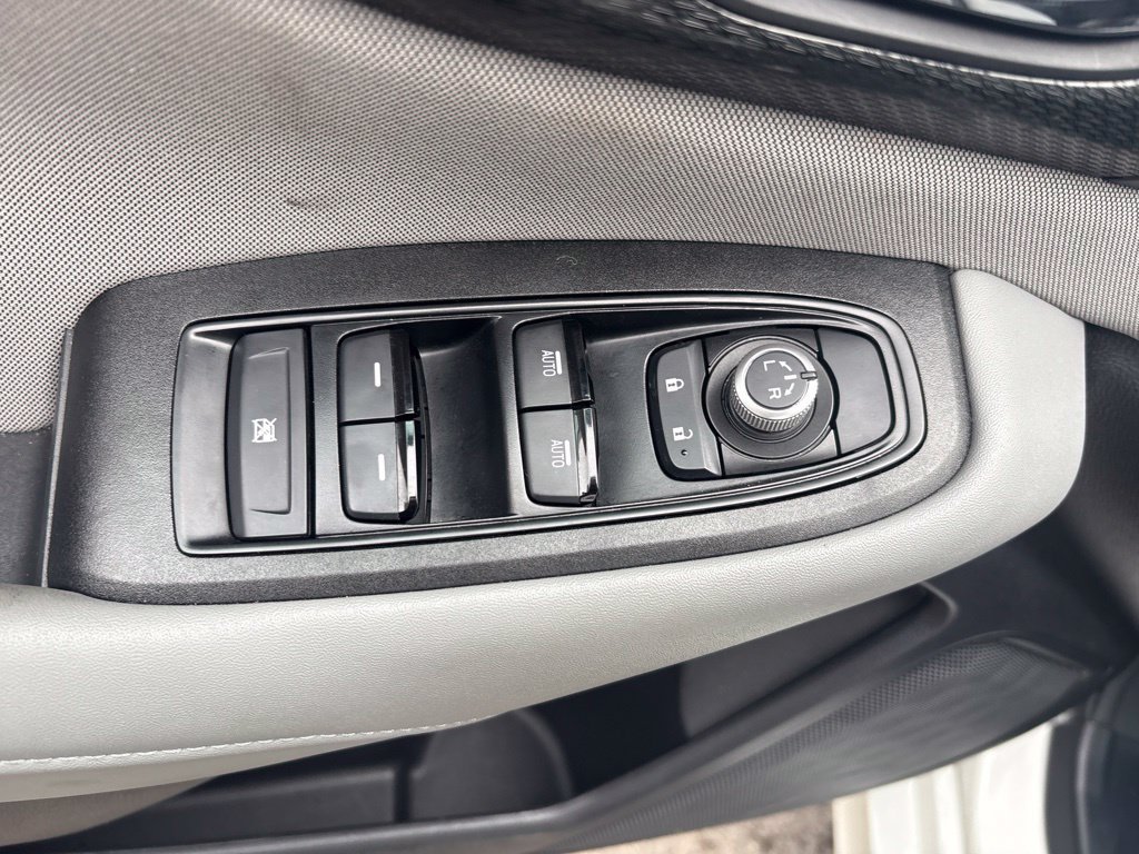 Used 2025 Subaru Legacy Premium AWD/4WD image 15