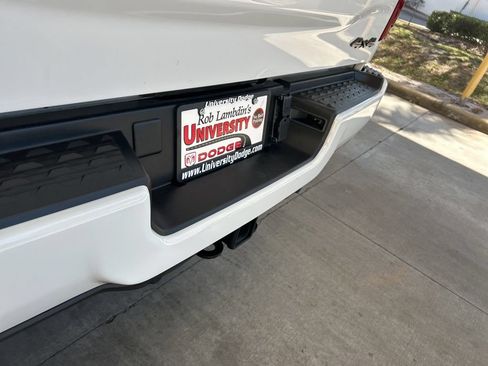 Used 2025 RAM 3500 Big Horn AWD/4WD image 21