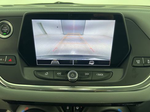 Used 2022 Chevrolet Blazer LT image 13