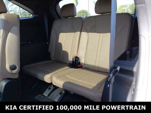 Certified 2024 Kia Sorento SX Prestige w/ Olive Brown Leather Package image 27