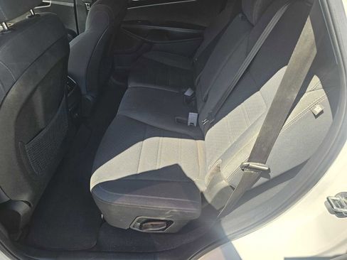 Used 2019 Kia Sorento LX image 13
