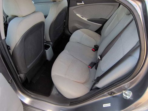 Used 2014 Hyundai Accent GLS image 20