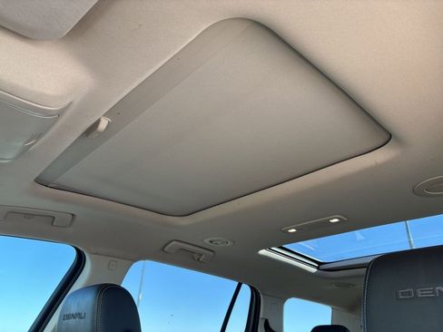 Used 2020 GMC Acadia Denali w/ Trailering Package image 34