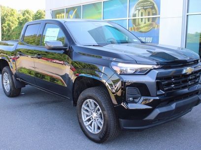 New 2024 Chevrolet Colorado LT w/ LT Convenience Package III