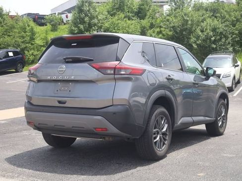 Used 2023 Nissan Rogue S FWD image 6