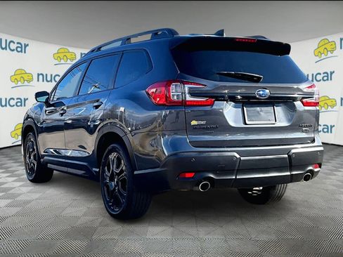 Used 2023 Subaru Ascent Onyx Edition image 4