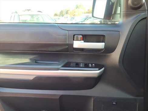 Used 2016 Toyota Tundra Limited image 20