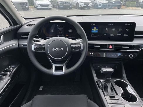 New 2026 Kia K5 LXS image 21