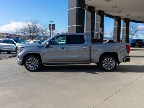 Used 2024 GMC Sierra 1500 Denali w/ Denali Reserve Package AWD/4WD image 4