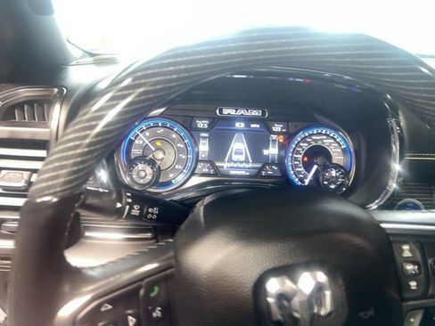 Used 2020 RAM 1500 Limited image 17