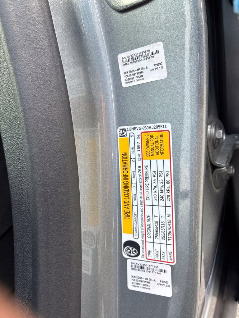 Used 2024 Chevrolet Traverse LT w/ Enhanced Driving Package AWD/4WD image 46