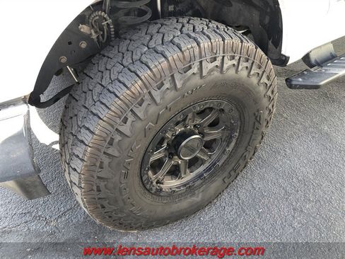 Used 2017 Ford F250 XLT w/ XLT Value Package AWD/4WD image 5