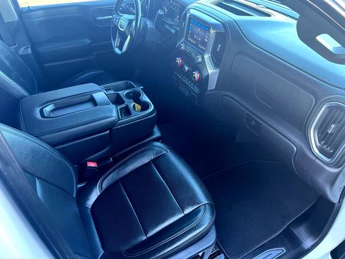 Used 2020 GMC Sierra 1500 SLT image 17