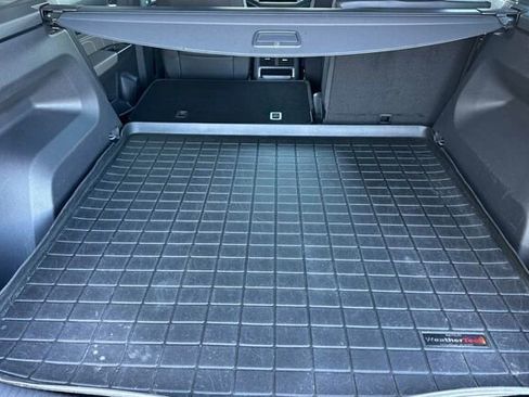 Certified 2023 Volkswagen Atlas Cross Sport SE w/ Black Wheel Package image 15