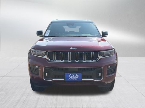 Used 2024 Jeep Grand Cherokee Overland AWD/4WD image 2