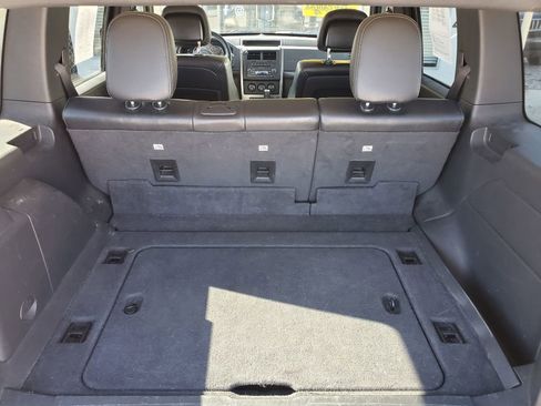 Used 2012 Jeep Liberty Sport image 32