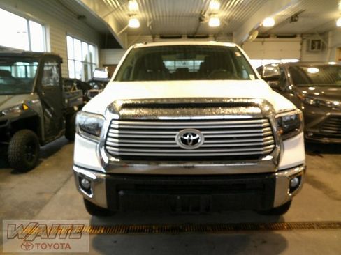 Used 2017 Toyota Tundra Limited image 7