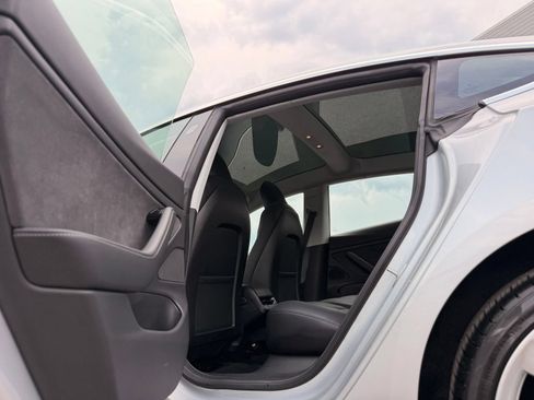 Used 2018 Tesla Model 3 Long Range AWD/4WD image 19