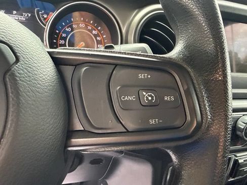 Used 2022 Jeep Wrangler Unlimited Sport AWD/4WD image 27