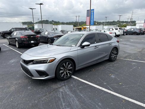 Used 2023 Honda Civic EX-L image 8
