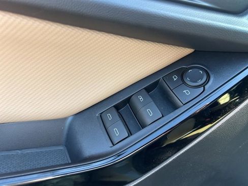 New 2026 Chevrolet Equinox ACTIV w/ Safety and Technology Package image 13