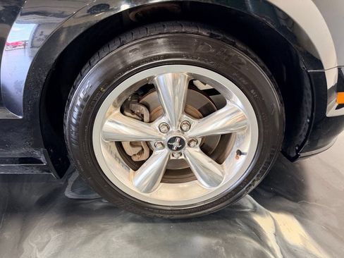 Used 2006 Ford Mustang GT RWD image 23