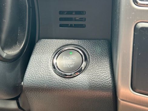 Used 2022 Ford F250 Platinum AWD/4WD image 31