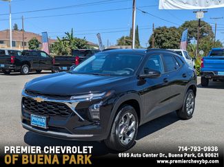 Used 2025 Chevrolet Trax LT w/ Driver Confidence Package video 1