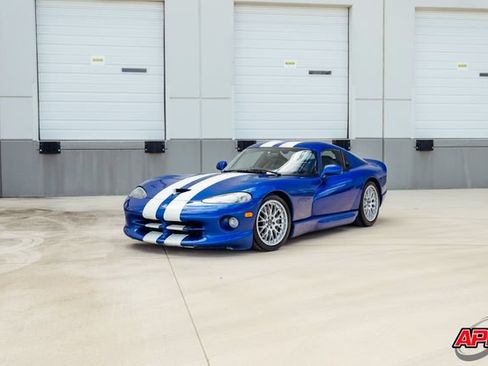 Used 1997 Dodge Viper GTS RWD image 34