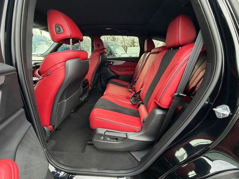 Used 2024 Acura MDX A-Spec image 15