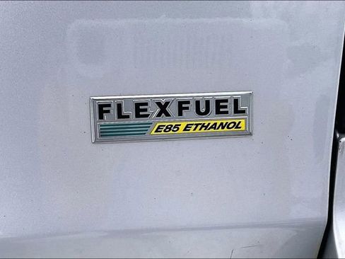 Used 2012 Dodge Grand Caravan SXT image 8