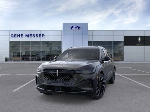 New 2026 Lincoln Nautilus Reserve AWD/4WD image 24